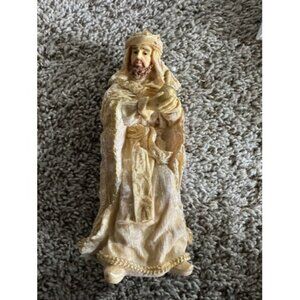 midwest of cannon fall Heaven & Nature king carry myrrh figure Wise Men